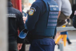 Έρευνα για τους γιατρούς που είχαν εξετάσει το ζεύγος των αστυνομικών – Στη φυλακή ο 45χρονος