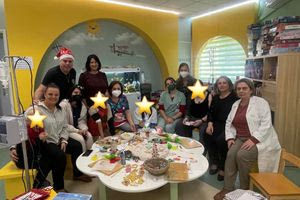 Μια γλυκιά χριστουγεννιάτικη δράση για τα παιδιά που δίνουν τη μεγαλύτερη μάχη της ζωής τους