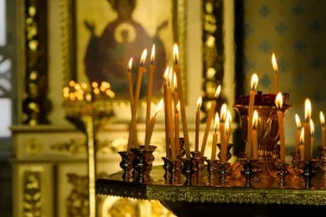 Διάρρηξη και κλοπή σε μοναστήρι – Άρπαξαν τάματα και χρυσαφικά