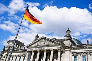 Η Γερμανία δεν αποκλείει αποστολή στρατευμάτων στην Ουκρανία στην περίπτωση κατάπαυσης πυρός