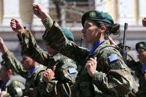 Υπουργείο Εθνικής Άμυνας: Γυναίκες Εθνοφύλακες στις Ένοπλες Δυνάμεις