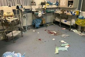 Έστησαν χειρουργείο στα επείγοντα και νίκησαν τον θάνατο στο Νοσοκομείο Χανίων