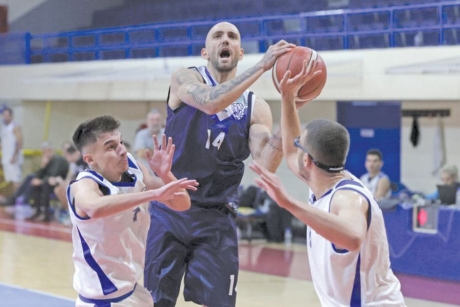 Η Ιεράπετρα «γκρέμισε» απ’ την κορυφή της ΕΚΑΣΚ  τον Άγιο Νικόλαο