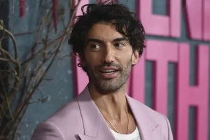 Τζάστιν Μπαλντόνι: Μετά την Μπλέικ Λάιβλι και η πρώην υπεύθυνη επικοινωνίας του κατέθεσε μήνυση σε βάρος του