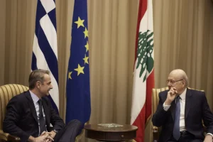 Στον Λίβανο ο Μητσοτάκης – Θερμή υποδοχή από τον πρωθυπουργό της χώρας