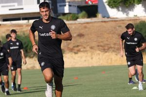 Με Λαμπρόπουλο ο ΟΦΗ κόντρα στην ΑΕΚ