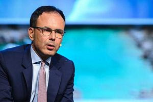 Παραιτήθηκε από διευθυντής του οικονομικού γραφείου του πρωθυπουργού ο Αλέξης Πατέλης