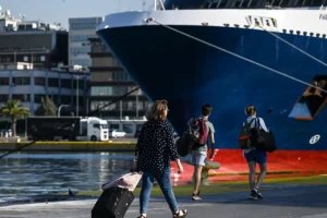 27.000 επιβάτες ταξίδεψαν από και προς το λιμάνι του Ηρακλείου