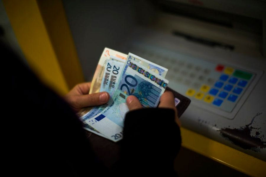 ΕΦΚΑ-ΔΥΠΑ: Ποιοι πληρώνονται από 2 έως 6 Δεκεμβρίου