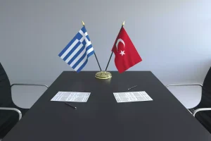 Με το πέρας του χρόνου του μέλιτος