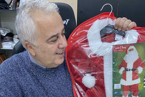 Θεσσαλονίκη: Οι αγιοβασιλιάτικες στολές που εδώ και 35 χρόνια φτάνουν μέχρι την Αμερική