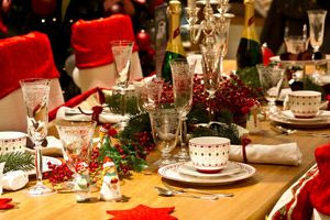 Πώς να αντιμετωπίσετε το φούσκωμα μετά το γιορτινό τραπέζι – Χρήσιμα Tips