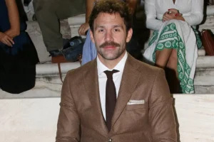 Αντώνης Τσαπατάκης: Ο Χανιώτης Παραολυμπιονίκης παντρεύτηκε την εκλεκτή της καρδιάς του