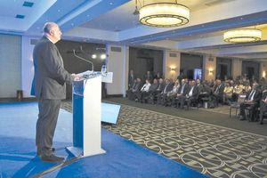 Ο… άνυδρος Τσιάρας  δεν είχε απαντήσεις για  την ξηρασία της Κρήτης