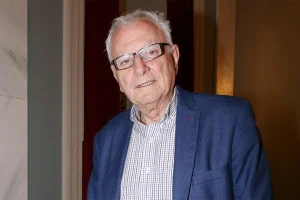 Πέθανε σε ηλικία 79 ετών ο σπουδαίος δημοσιογράφος Κώστας Χαρδαβέλλας