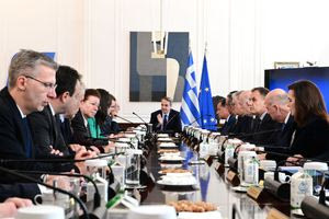 Μητσοτάκης στο υπουργικό: Δεν έχουμε την πολυτέλεια του εφησυχασμού, η προσοχή μας σε αυτούς που το έχουν περισσότερο ανάγκη