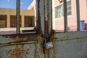 Μαθητές στο Ηράκλειο αντιδρούν για τα «Ωνάσεια» – Καταλήψεις σε σχολεία της πόλης