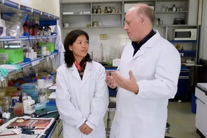 Κίνα: Η γυναίκα πίσω από τον κορονοϊό συνεχίζει απτόητη τα πειράματα στη Γουχάν