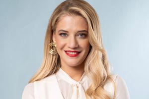 Η πρώτη αντίδραση της Τζένης Θεωνά μετά το τέλος της από την εκπομπή της ΕΡΤ «Μαμά-δες»