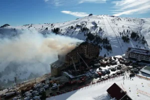 Τουρκία: Ξεκληρίστηκαν ολόκληρες οικογένειες από την φωτιά σε ξενοδοχείο