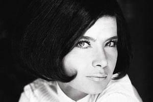 Κωνσταντίνος Καζάκος: Η ανάρτηση για τα 33 χρόνια από τον θάνατο της μητέρας του, Τζένης Καρέζη