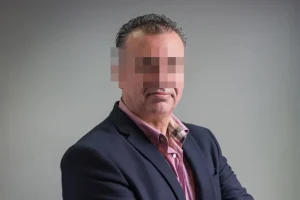 Αλιμος: Νέες αποκαλύψεις για τον καθηγητή που συνελήφθη για ασέλγεια – Βρέθηκαν μηνύματα και με άλλη ανήλικη