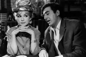 Γιώργος Κωνσταντίνου: Η απίστευτη αποκάλυψη για την κλασική σκηνή με το προφιτερόλ