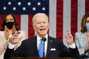 Μπάιντεν: Αφαιρεί την Κούβα από τη μαύρη λίστα των κρατών που υποστηρίζουν την τρομοκρατία