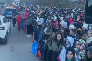 Ιταλία: Χιονοδρομικό κέντρο «βούλιαξε» από 10.000 τουρίστες που έφτασαν ταυτόχρονα