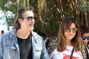 Καίτη Γαρμπή και Διονύσης Σχοινάς δικαιώθηκαν σε δικαστική διαμάχη με γνωστό επιχειρηματία