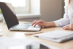 Ισπανία: Νέα αύξηση κατά 4,4% του κατώτατου μισθού στα 1.184 ευρώ