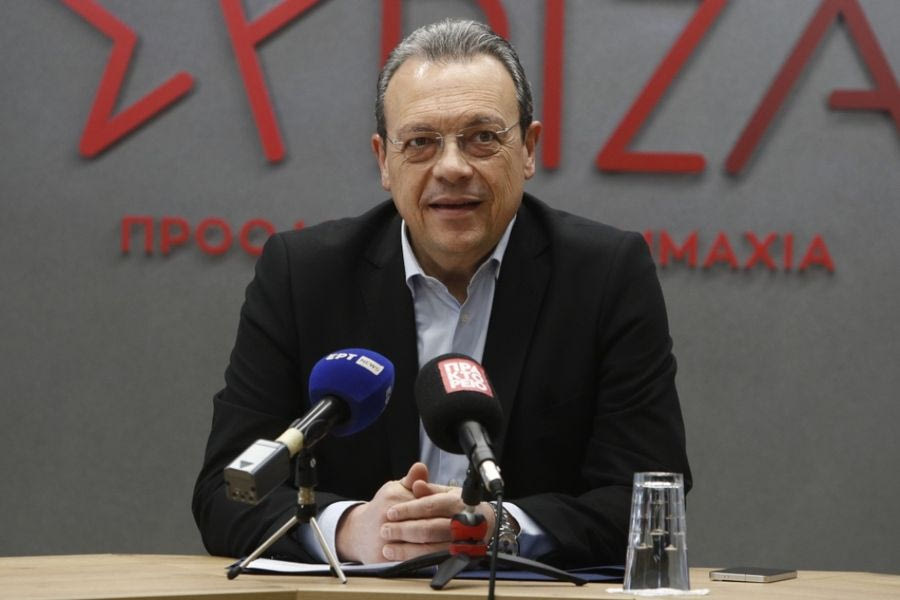 Πρόταση μομφής κατά της κυβέρνησης «εδώ και τώρα» ζητά ο Φάμελλος