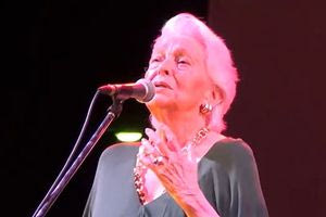 Στέλλα Γκρέκα: Πέθανε η μεγαλύτερη σε ηλικία Ελληνίδα ηθοποιός και τραγουδίστρια