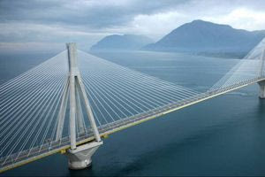 Άνδρας έπεσε από τη γέφυρα Ρίου – Αντιρρίου