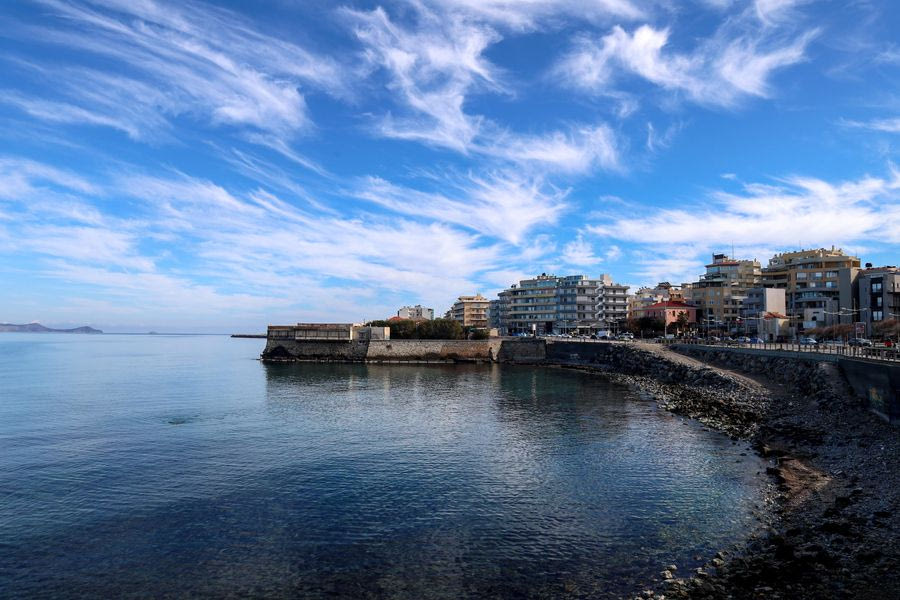 Καλοκαιρινή Κυριακή: Αγγίζει τους 30 βαθμούς ο υδράργυρος