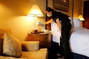 Τι ισχύει για εργαζόμενους και επιχειρήσεις τις ημέρες των γιορτών – Πώς και πόσο αμείβονται όσοι εργαστούν