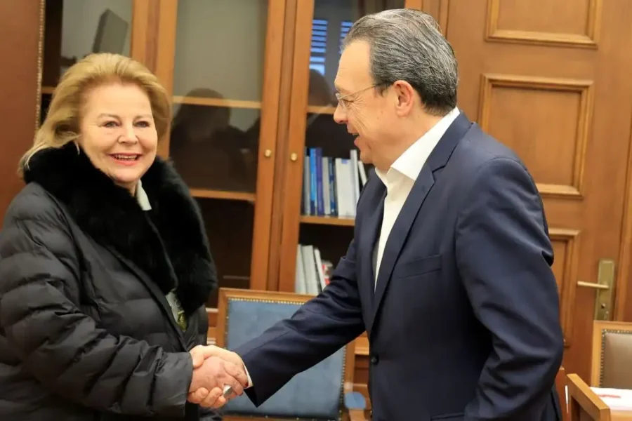 Θεσμική απρέπεια