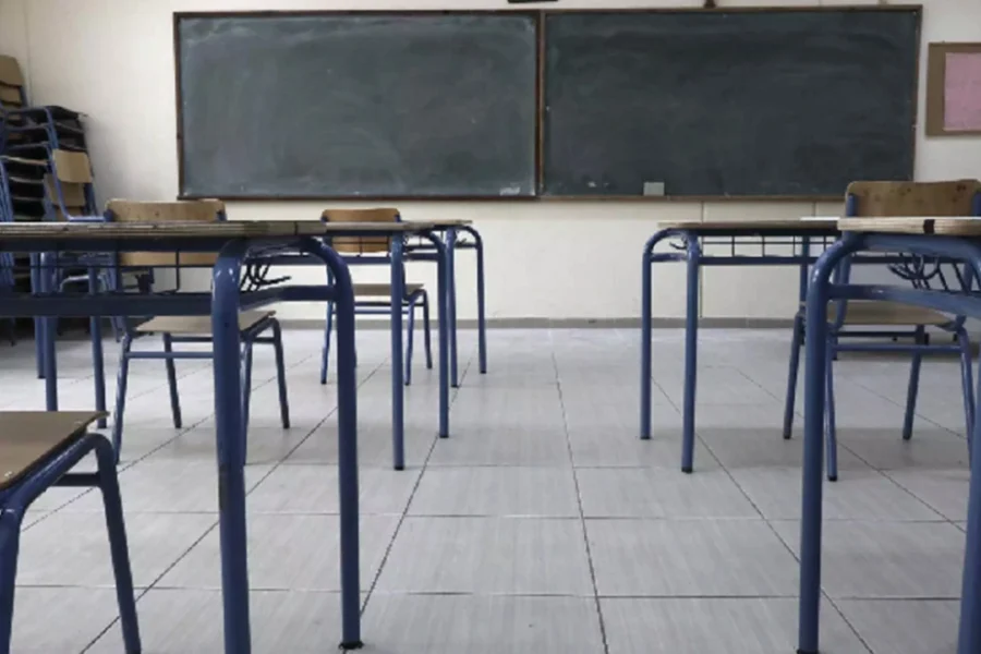 Μαγνησία: Πειθαρχική δίωξη και αναστολή άσκησης καθηκόντων για διευθυντή σχολείου