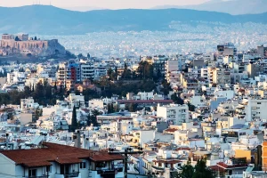 Το κράτος δίνει ακίνητα με αντιπαροχή