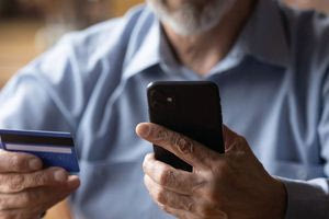 Θύμα απάτης ηλικιωμένος στο Χαλάνδρι