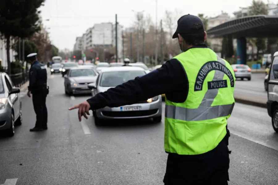 Τροχονομικοί έλεγχοι: 2.313 παραβάσεις σε μία βδομάδα στην Κρήτη