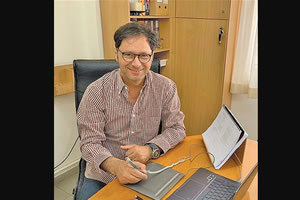 Θλίψη για τον θάνατο του 63χρονου καθηγητή