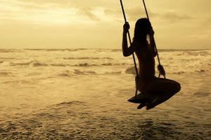 12 φράσεις που χρησιμοποιούν οι χαρισματικοί άνθρωποι για να νιώσουν οι άλλοι σημαντικοί