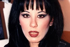 Ελίνα Κωνσταντοπούλου: Τραγούδησε ξανά μετά από 19 χρόνια – Δείτε πώς είναι σήμερα