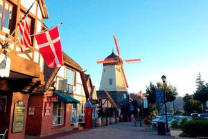 Έτοιμοι να αγοράσουν την… Καλιφόρνια οι Δανοί!