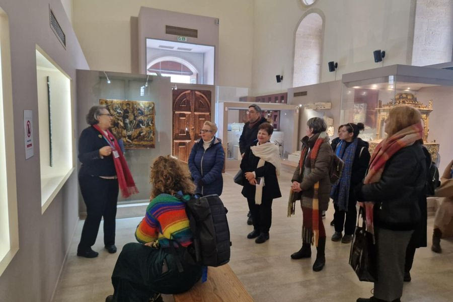 Με επιτυχία η ξενάγηση στην Αγία Αικατερίνη Σιναϊτών στο πλαίσιο των «Χαρτοδιαδρομών… στο Δήμο μας»