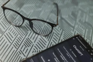 Τα κορυφαία AI chatbots απέτυχαν παταγωδώς στις περιλήψεις ειδήσεων