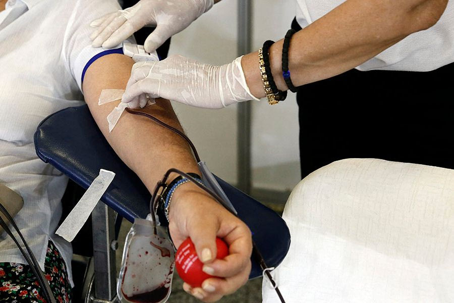 Εθελοντική Αιμοδοσία την Κυριακή στα Κάτω Καλέσα