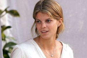 Αθηνά Ωνάση: Σκιά του εαυτού της με κατάθλιψη και ανορεξία, σύμφωνα με δημοσιεύματα διεθνών ΜΜΕ