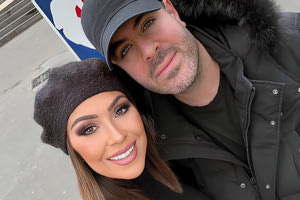 Έγκυος η Δώρα Παντέλη: Η τρυφερή φωτογραφία που ανέβασε με τον σύζυγό της